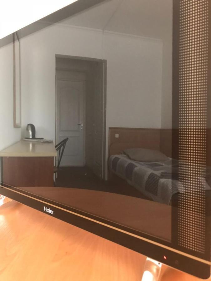 Turist Hotel Karagandy Cameră foto